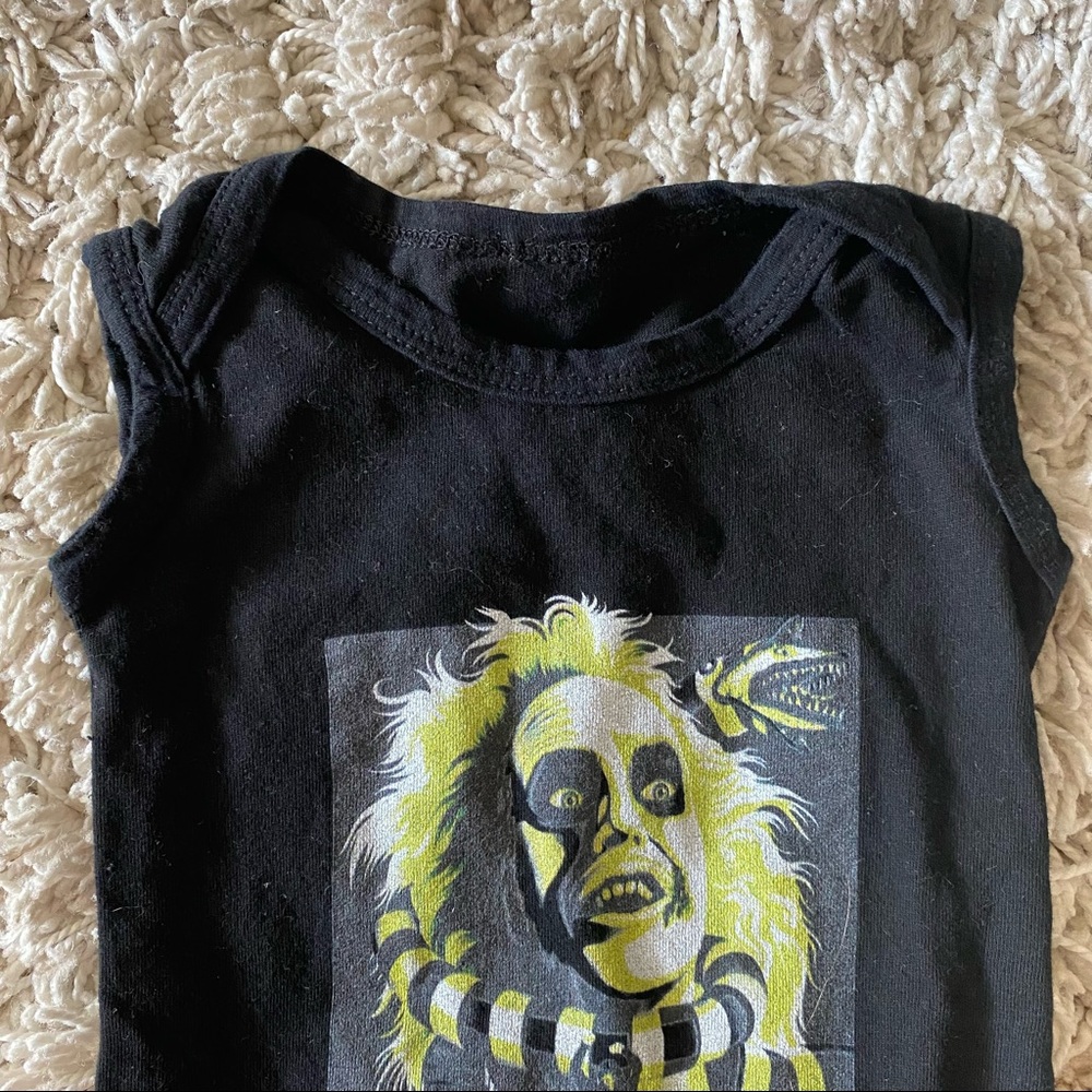 Beetlejuice baby onesie black 0-3 month - Picture 4 of 6